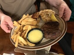 Chuck‘s Steak House